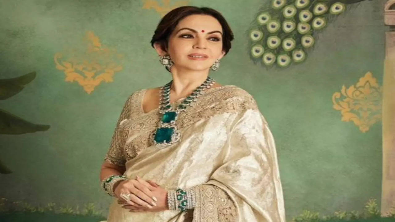 Nita Ambani: ​History of the Kanchipattu sari which Nita Ambani loves  wearing | - Times of India