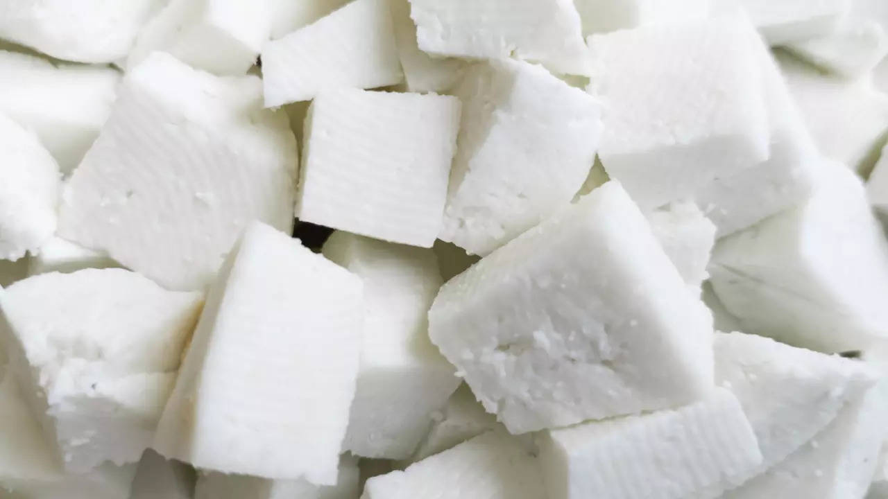 Paneer and Khoya among 168 unsafe food items in Delhi/NCR and how to check  adulteration - Times of India