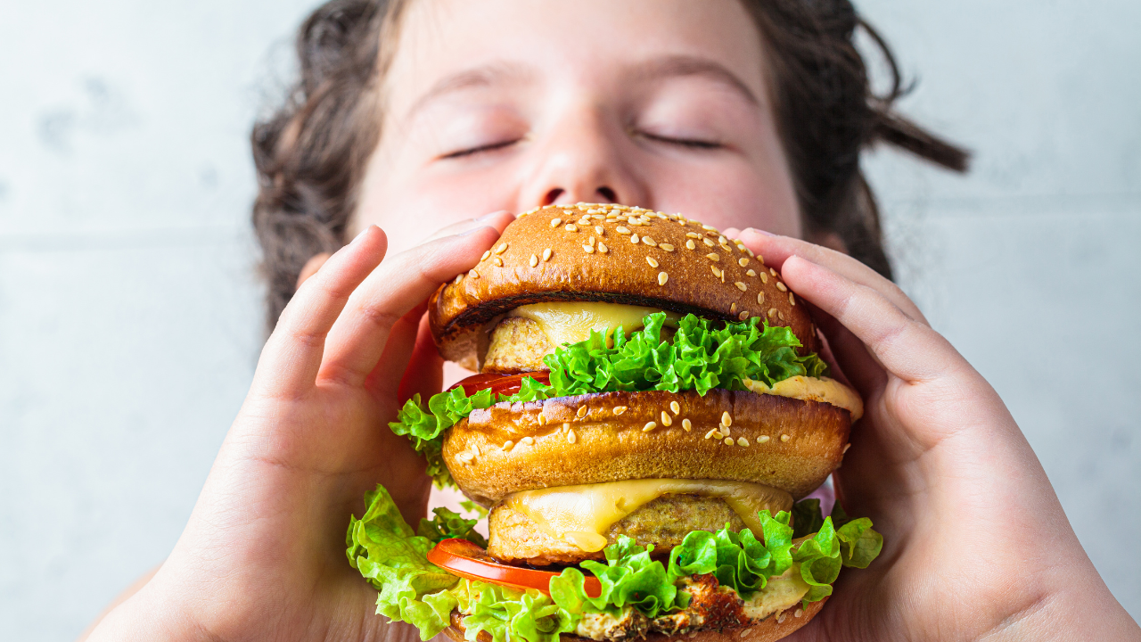 Kids Junk Food Addiction: Strategies to tackle junk food addiction in kids  | - Times of India
