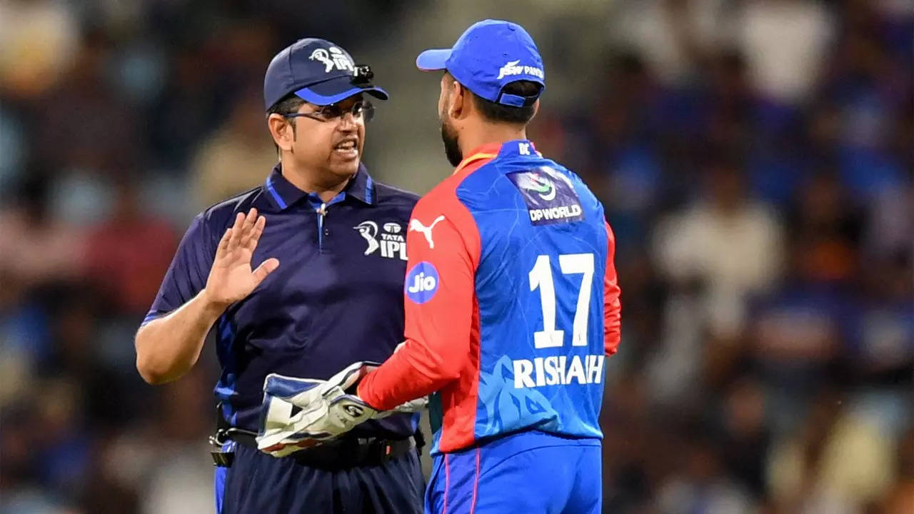 Pant's Heated Exchange with Umpire Overshadows Delhi Capitals' Match