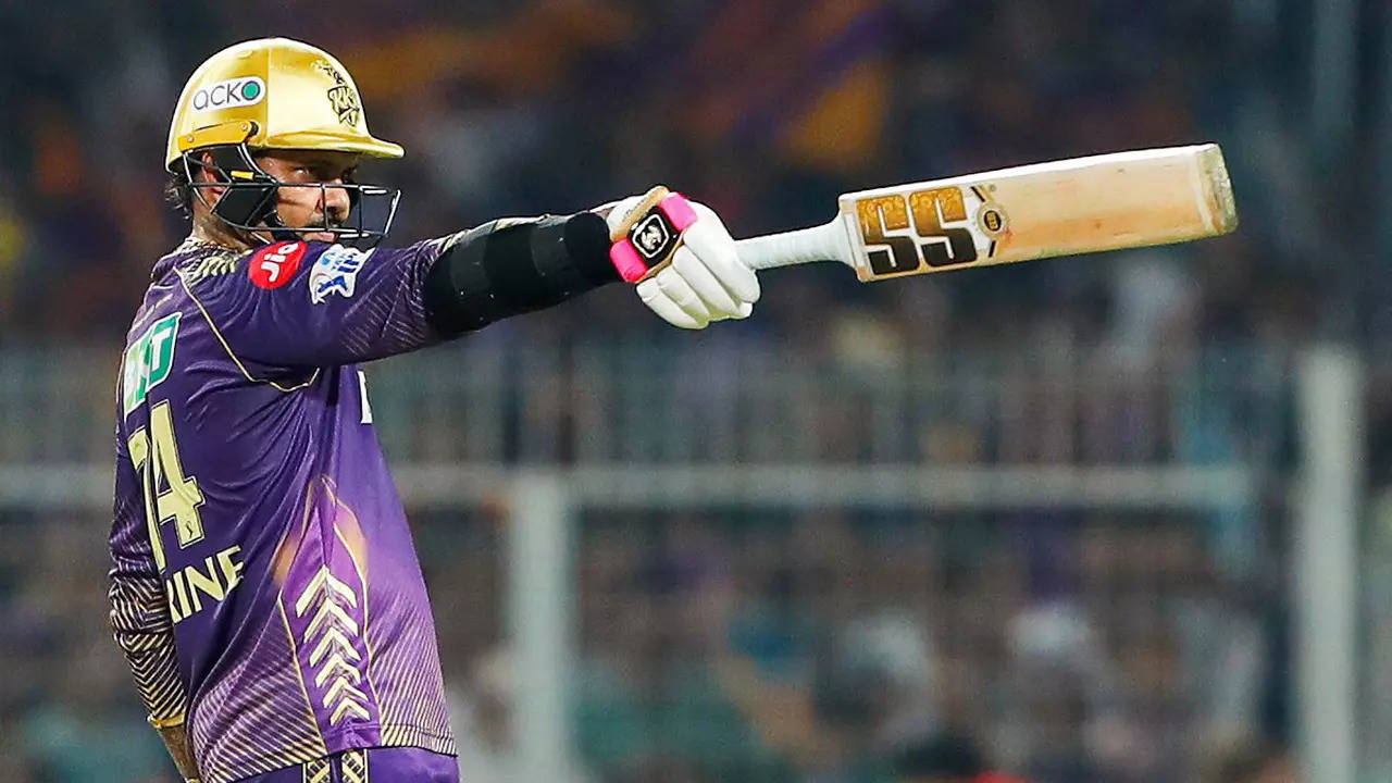 Sunil Narine Blazes Through IPL 2024 Powerplay, Joins Kohli and Head as Top Scorers