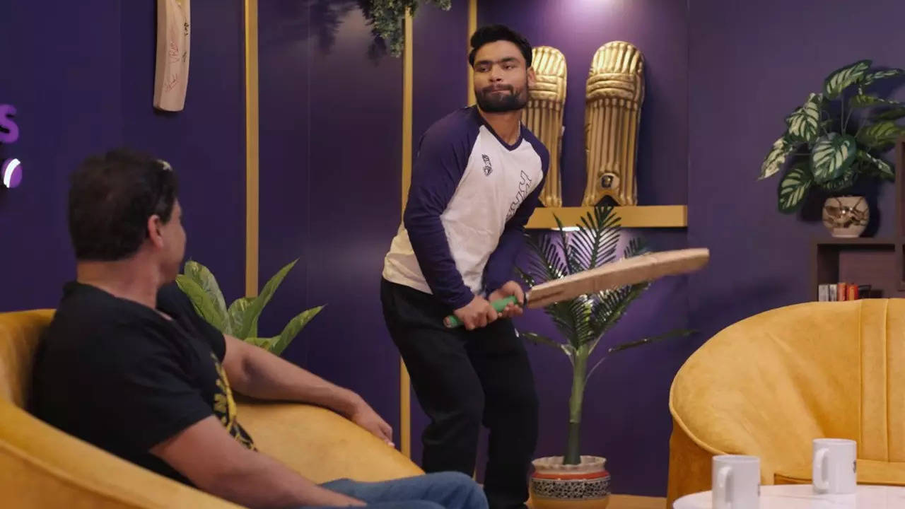 Rinku Singh's Off-Field Antics: Mimicking Players, Receiving Bats from Kohli