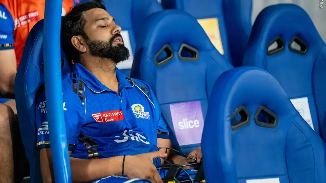 Rohit Sharma's Form Slump Worries Mumbai Indians and India