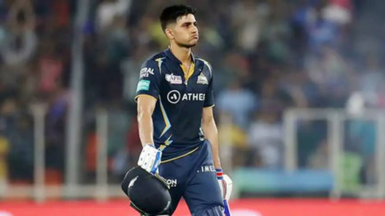 Gujarat Titans Struggle Under Shubman Gill's Captaincy, Kirsten Calls for Balance in IPL