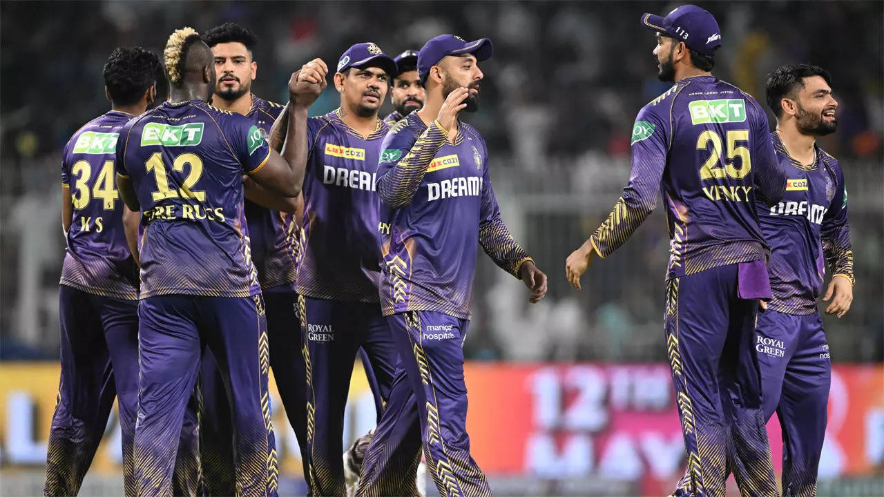 Akram Warns SRH of KKR's Bowling Prowess Ahead of Qualifier 1