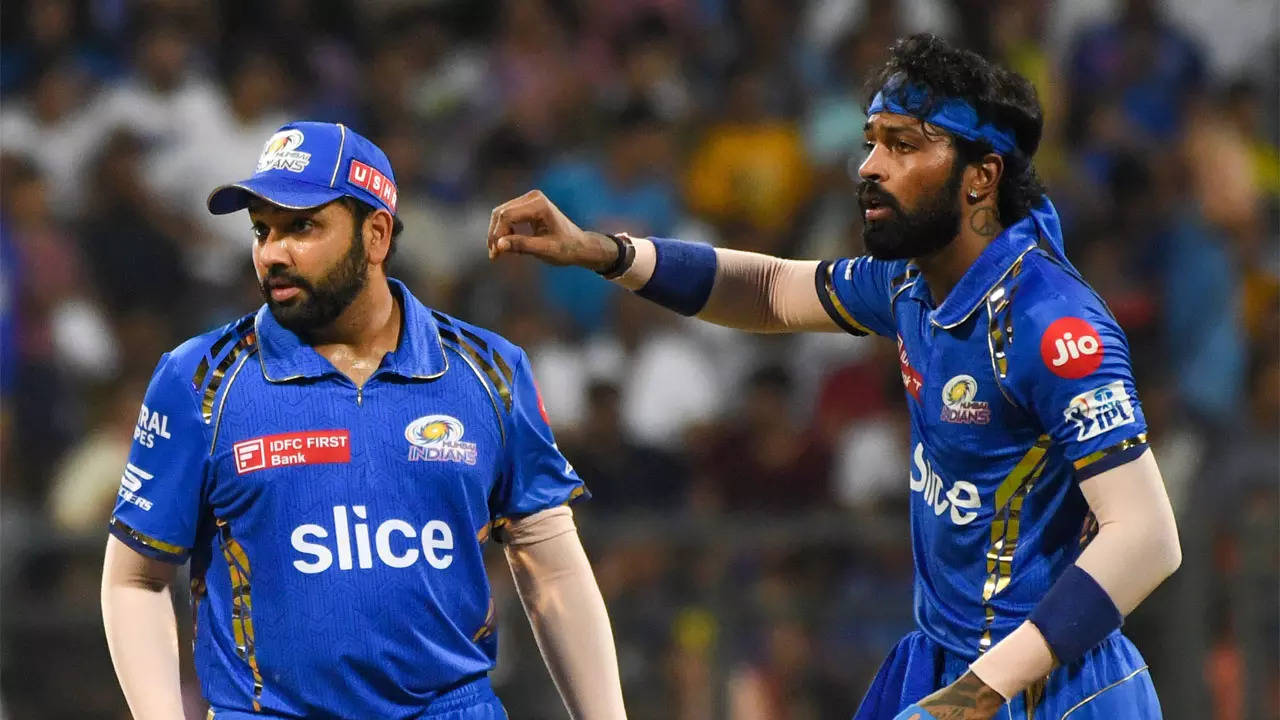 Mumbai Indians' Internal Issues Should Not Impact National Team: Pathan, Hayden