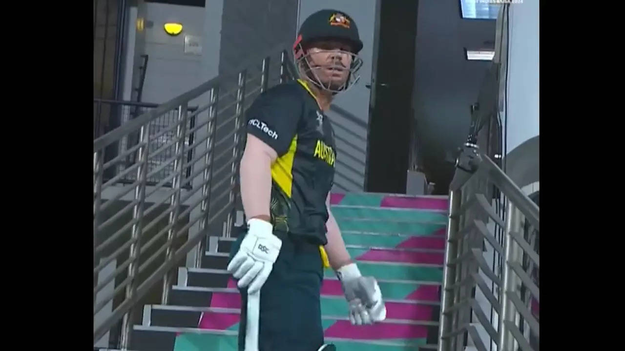 Warner's Wrong Turn: Embarrassing Dressing Room Blunder