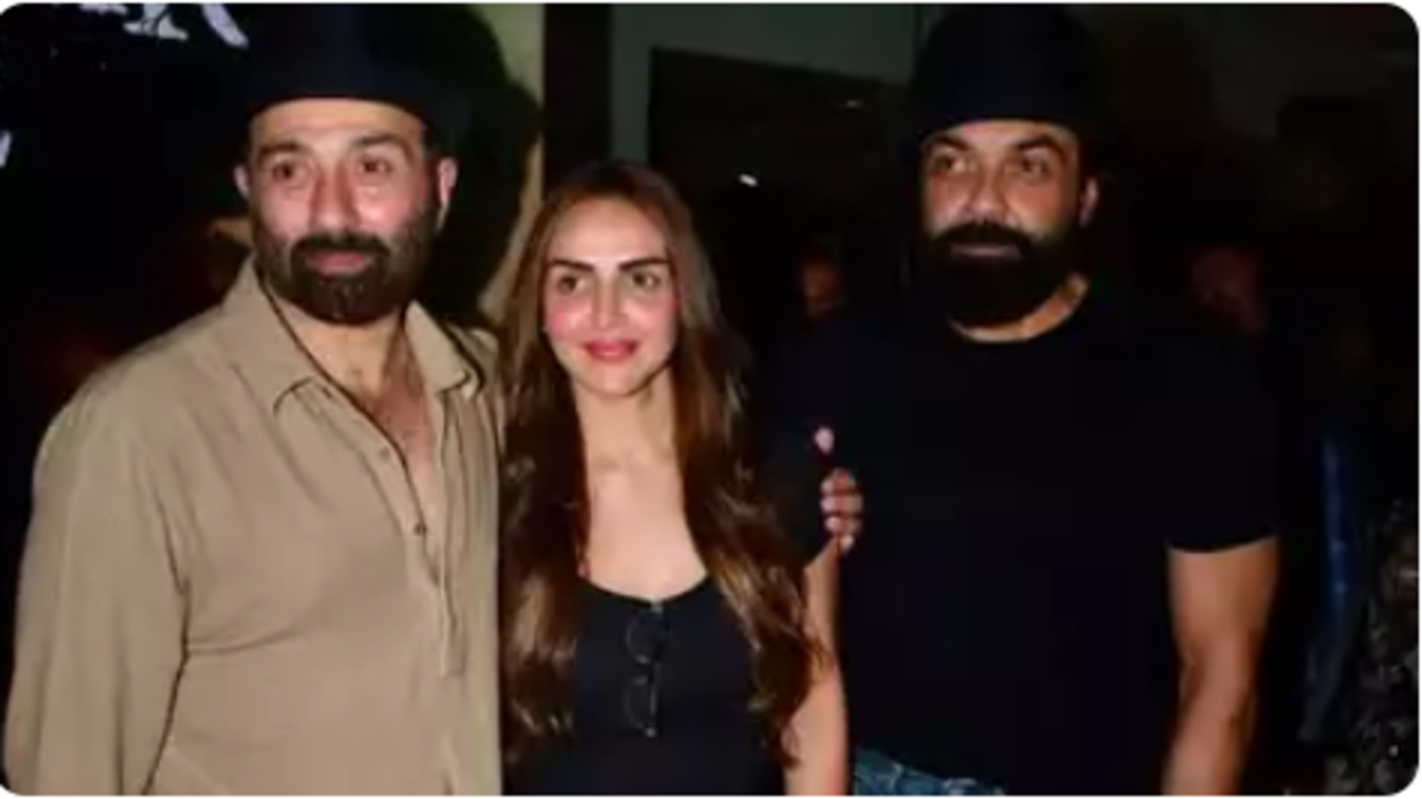 Throwback: When Esha Deol spoke about her relationship with half-brother Sunny  Deol: I see him as a father | Hindi Movie News - Times of India