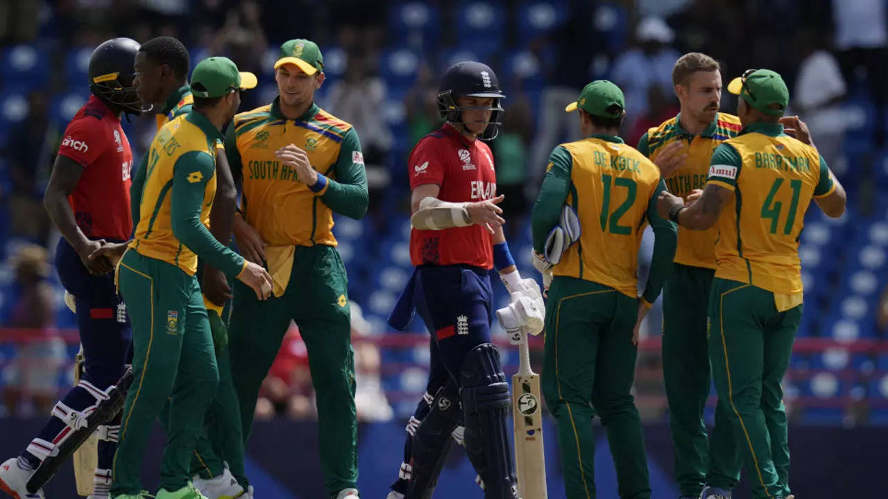 South Africa Edge England in Thrilling T20 World Cup Encounter