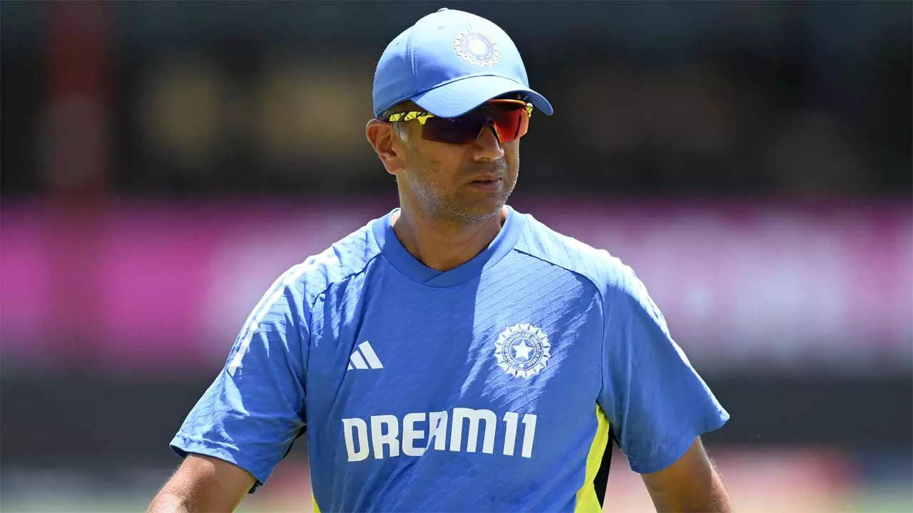 India Eyeing ICC Title as Dravid Praises Team's Consistency