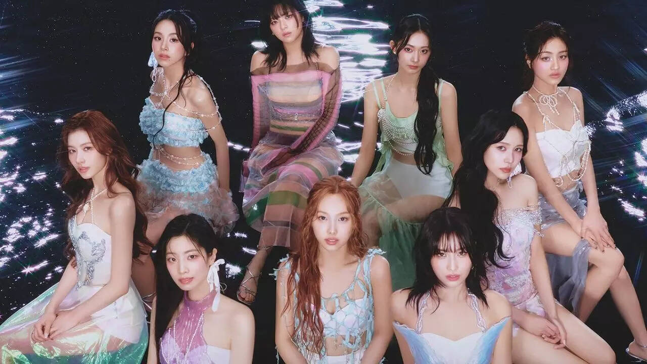 TWICE reveals mirror teaser images showcasing Nayeon, Jeongyeon