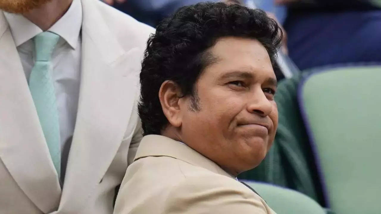 Sachin Tendulkar's Witty Retirement Quip Goes Viral