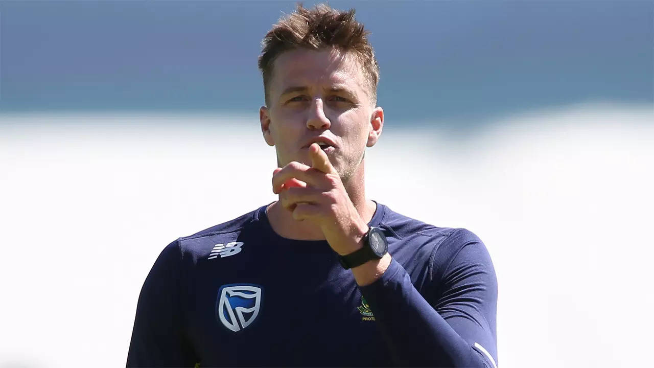 Morne Morkel Takes on India's Bowling Coach Role, Aiming to Gain Bowlers' Trust