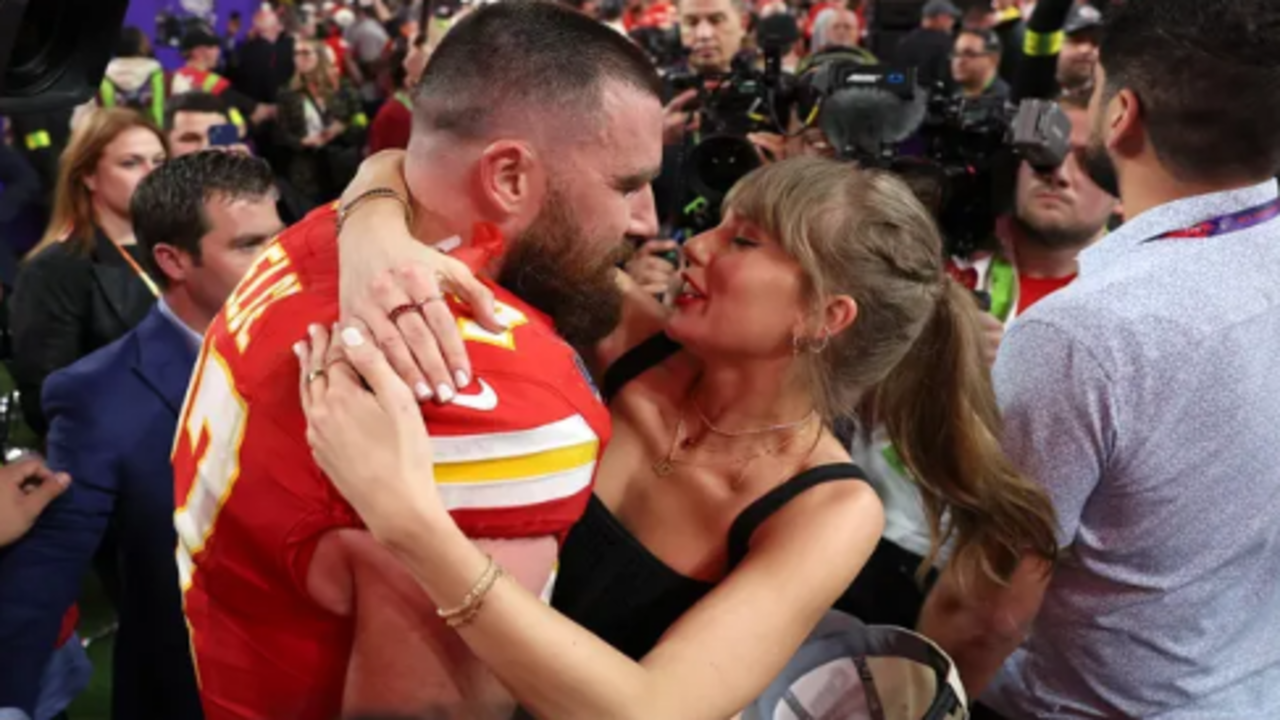 travis kelce net worth