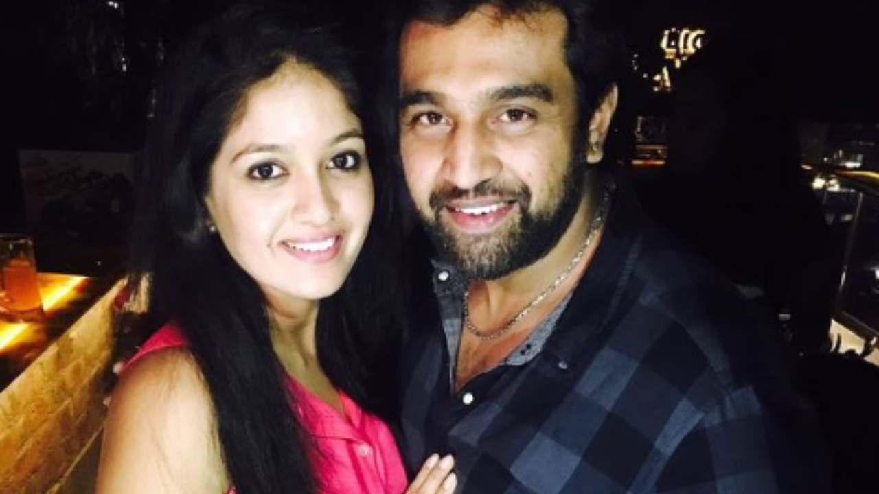 Meghana Raj remembers late husband Chiranjeevi Sarja on his birthday; Says,  My Guide and My Guard | - Times of India