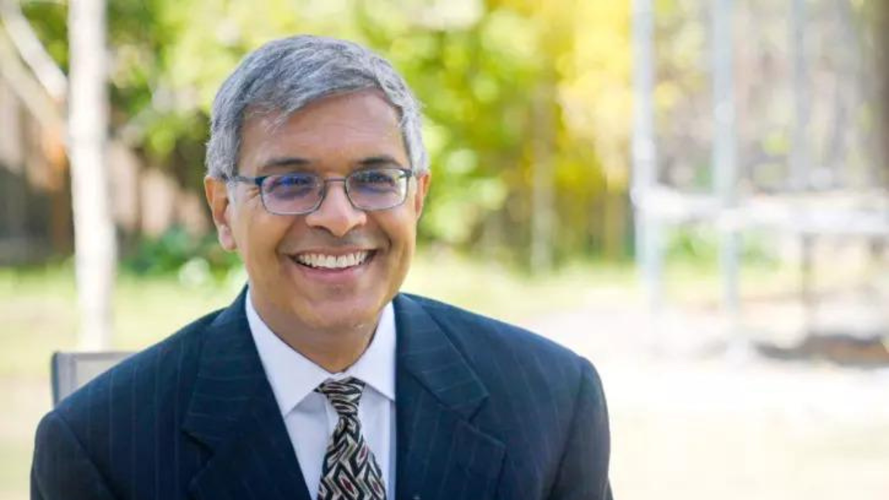 Jay Bhattacharya Indian-American named Trump's pick for top US health  institute | World News - Times of India