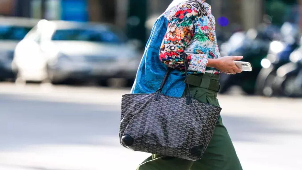 how to tell a real goyard bag