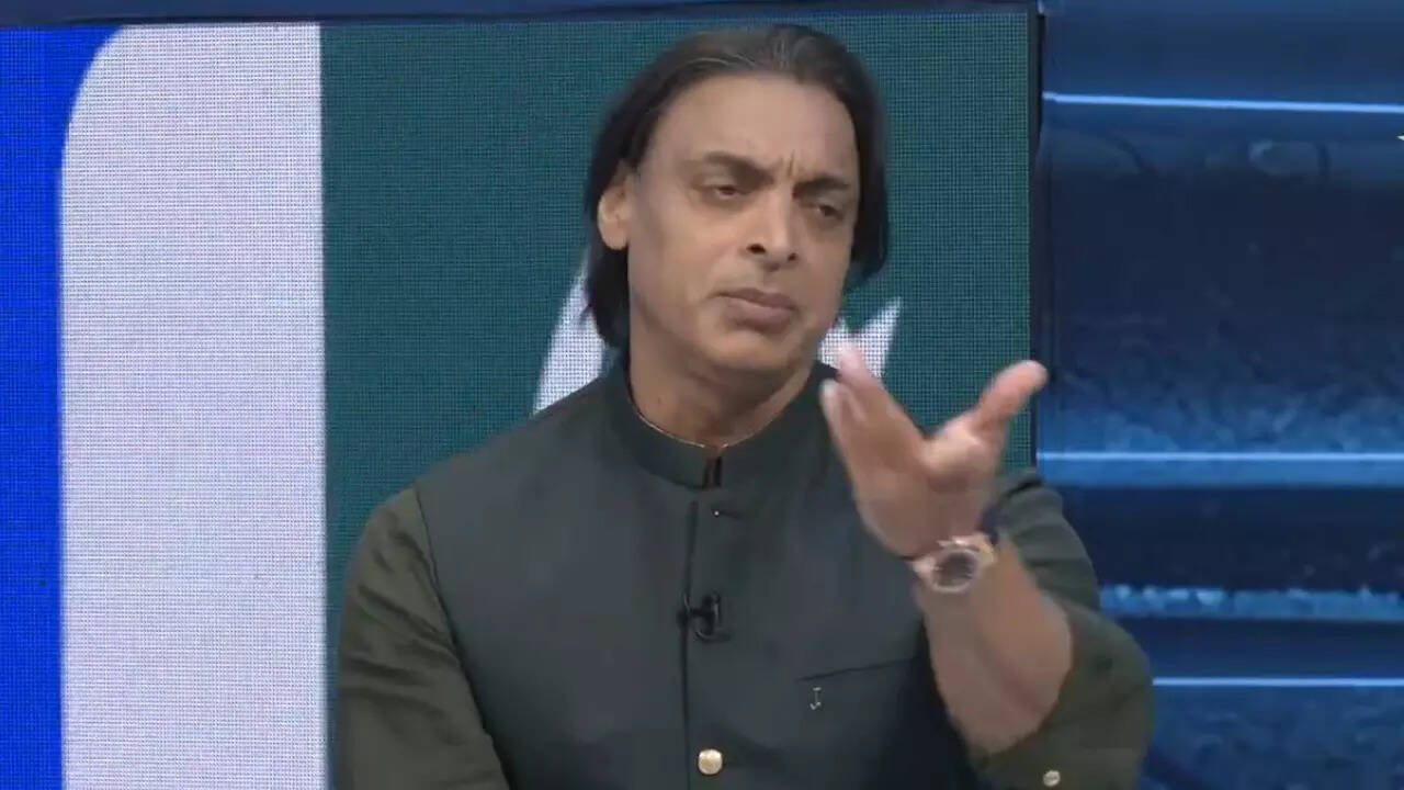 Shoaib Akhtar roasts Mohammad Hafeez on live TV: 'Pakistan mei cricket  talent hota toh dikh jata' - Watch | Cricket News - The Times of India