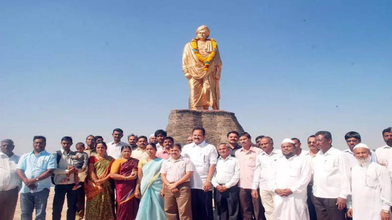 Indore to install world's tallest statue of Vivekananda at Sirpur