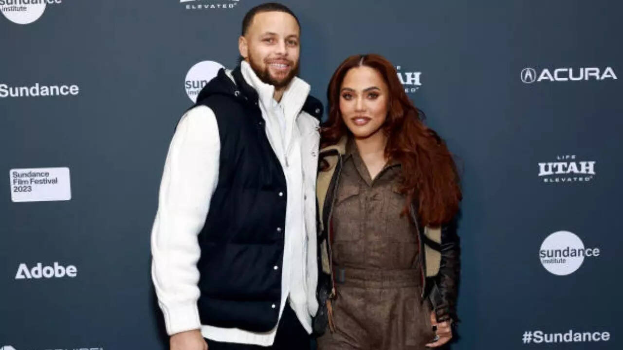 Stephen Curry gave sweetest response to his wife Ayesha Curry after shutting down divorce rumours