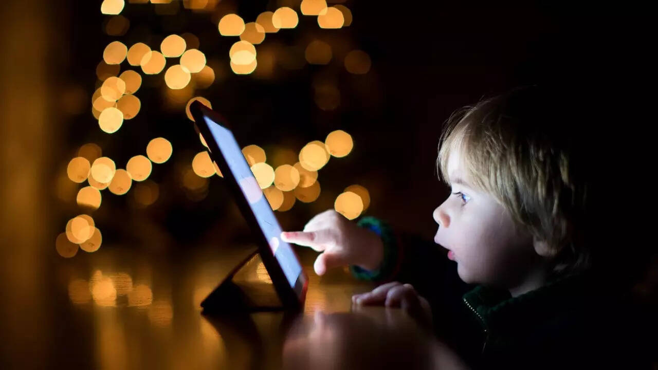 Usfijitimes | Kids and screens: What 2025 taught us about digital addiction