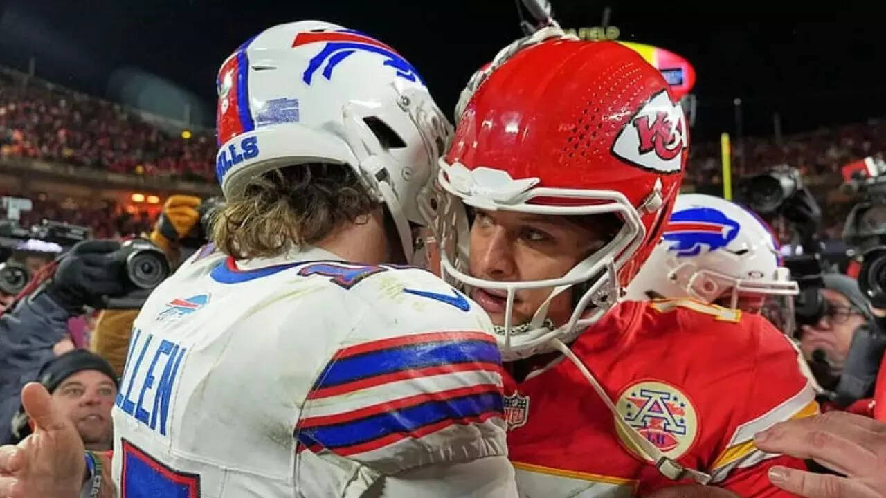 Hell No!” Emmitt Smith shuts down Josh Allen and endorses Patrick Mahomes as the only elite QB | NFL News - The Times of India