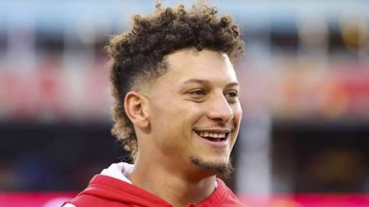 Patrick Mahomes’ recovery takes a big step forward as Chiefs fans notice a clear change