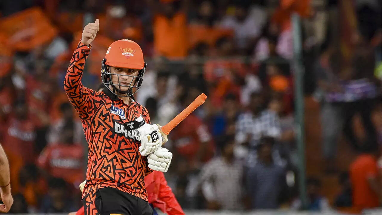 IPL 2026: Abhishek Sharma scripts history, joins David Warner to.... | Cricket News - The Times of India