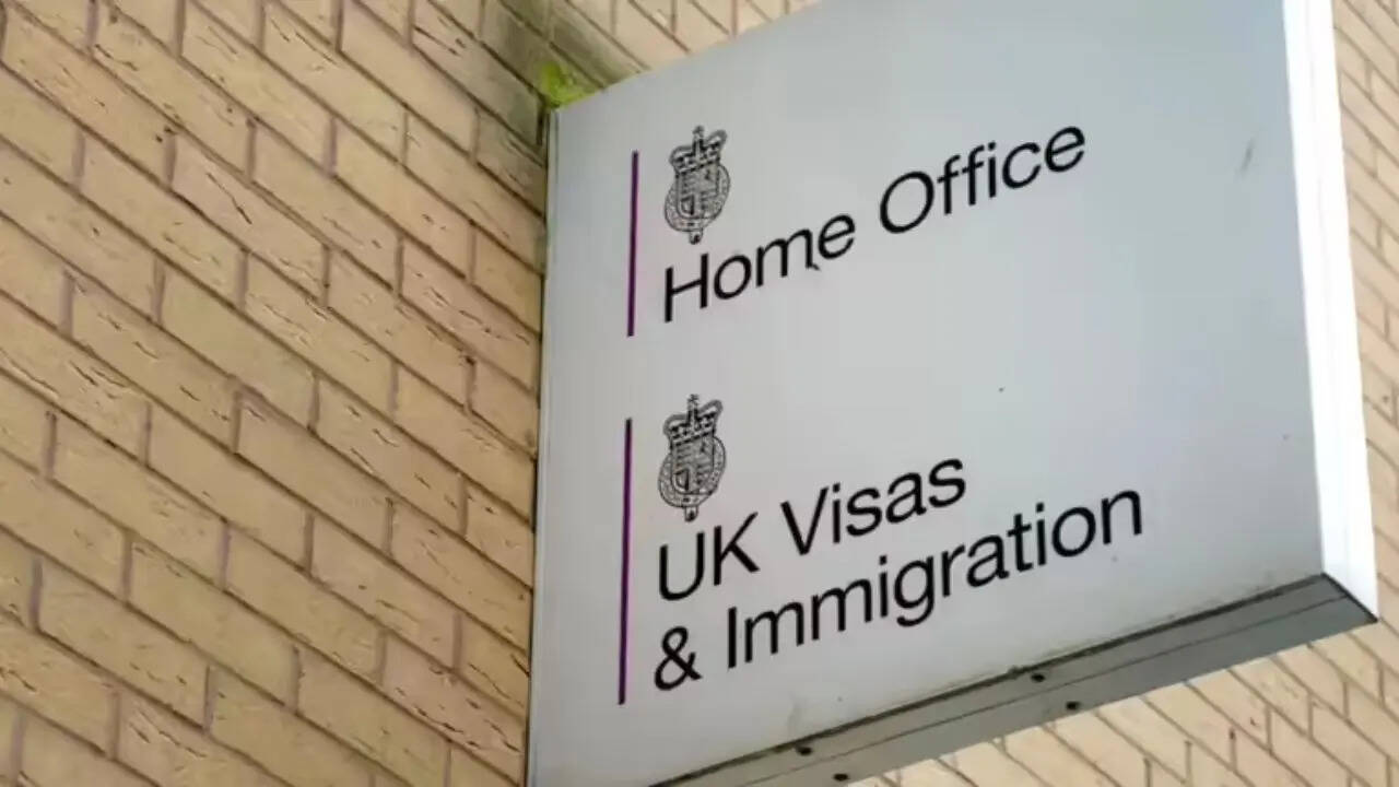 Pakistan and Bangladesh migrants are faking they are gay to get asylum in the UK: Report