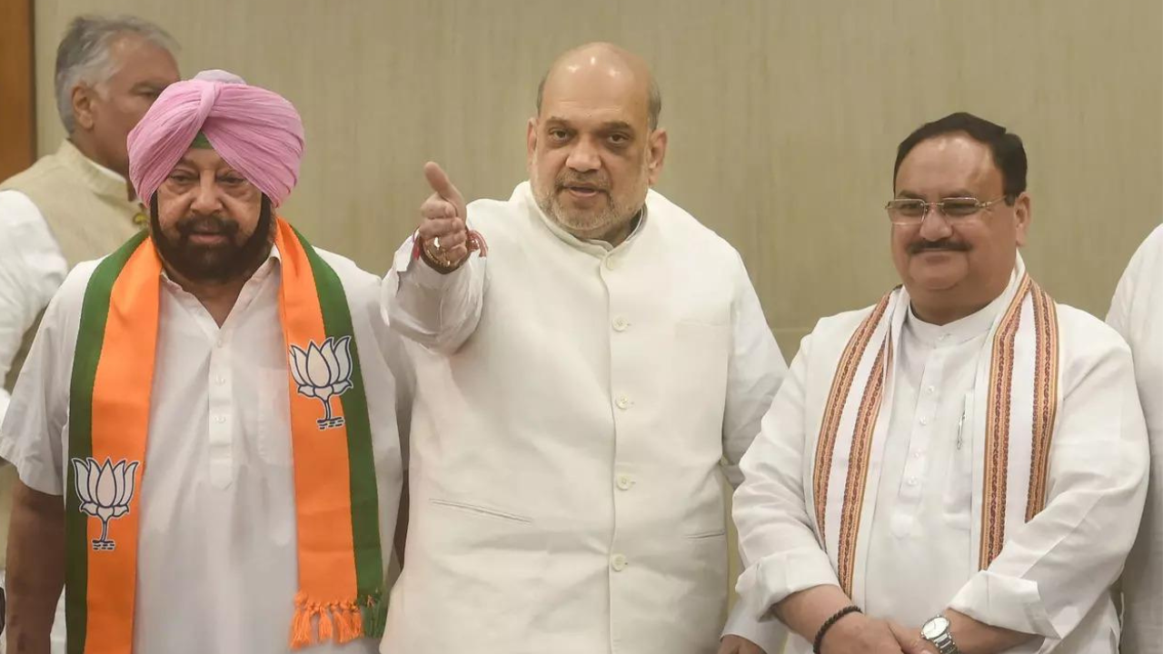 Capt Amarinder Singh meets Shah and Nadda amid exit speculation