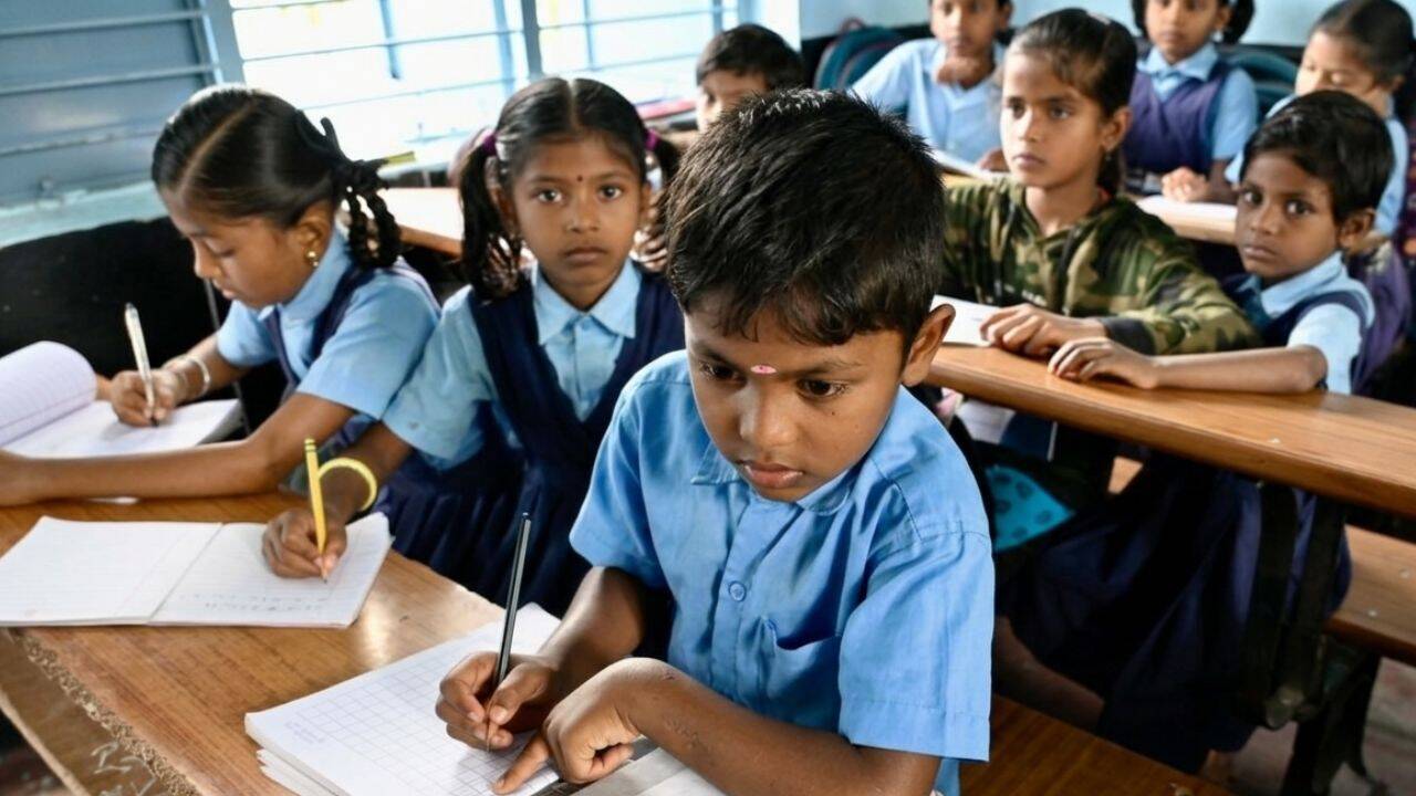 ‘Kannada can’t be third language in Karnataka’: State school body opposes CBSE’s three-language policy