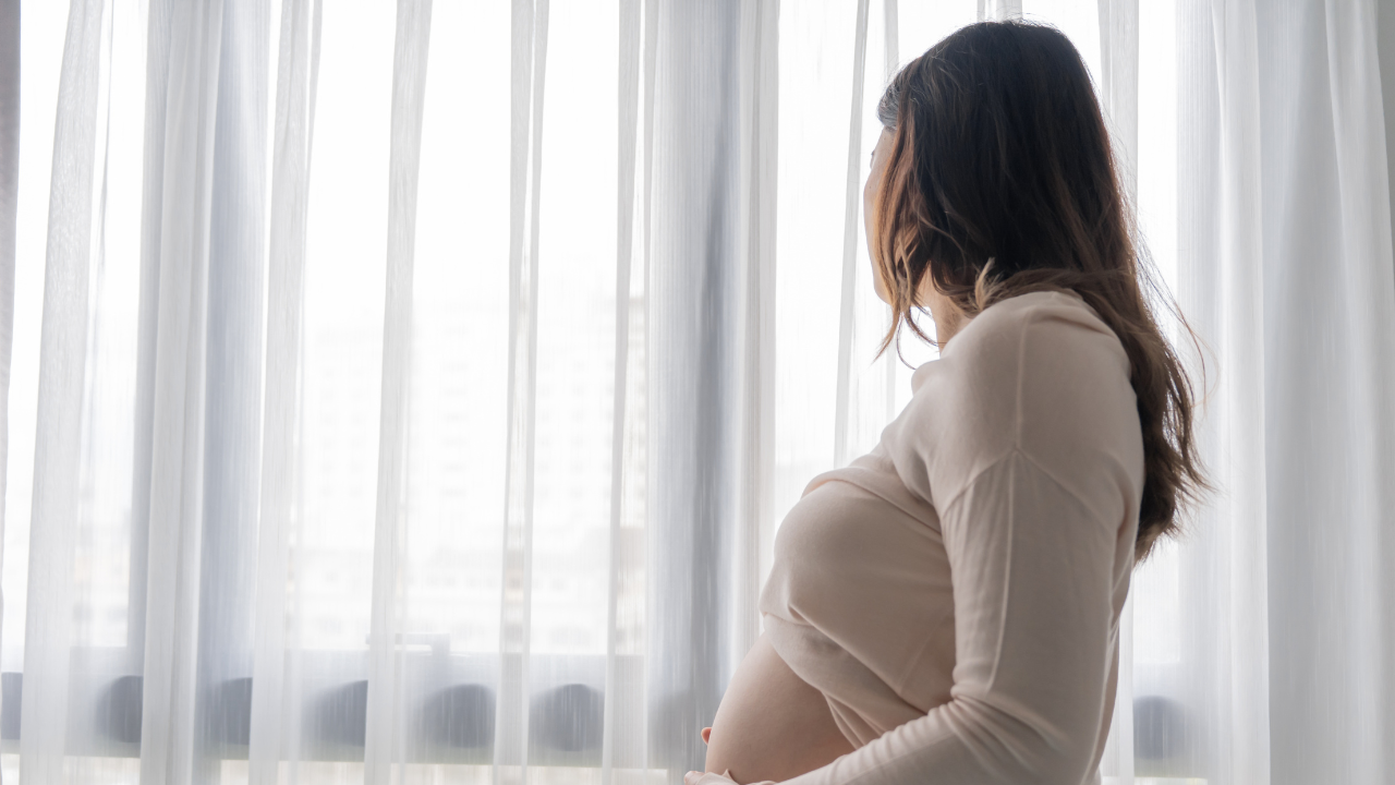 Why are pregnant women rarely seen in public in China? The tradition explained