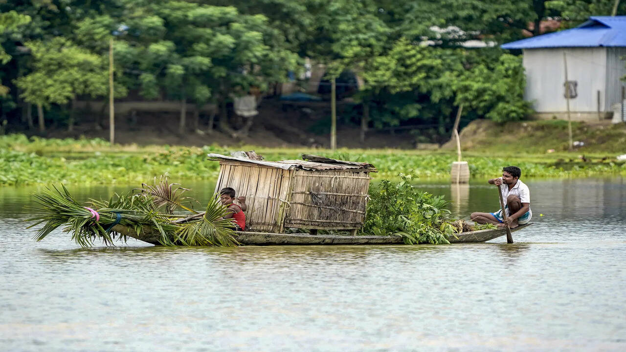 Assam Puts Army and Air Force on Standby as Flood Evacuations Loom