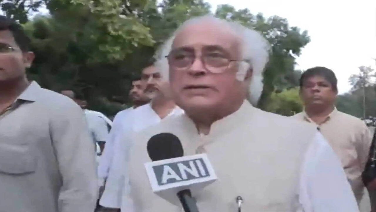 Congress warns Centre Monsoon Session may stall over NEET leak, police actions