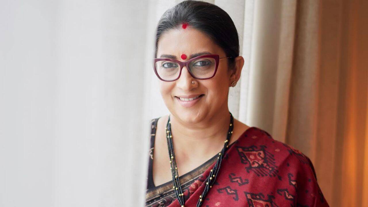 'Work like a horse and kick around a bit': Smriti Irani's brutally honest advice to women is the most refreshing thing you will hear today