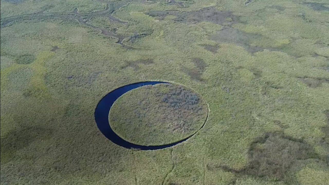 Argentina’s mysterious floating island named ‘EL Ojo’ that appears to rotate on its own in perfect circular motion