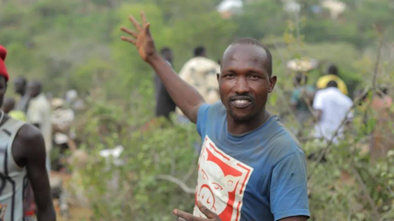 A goat herder searching for his missing animal uncovers gold worth $280 in Kenya; now 10,000 prospectors have arrived chasing the same discovery