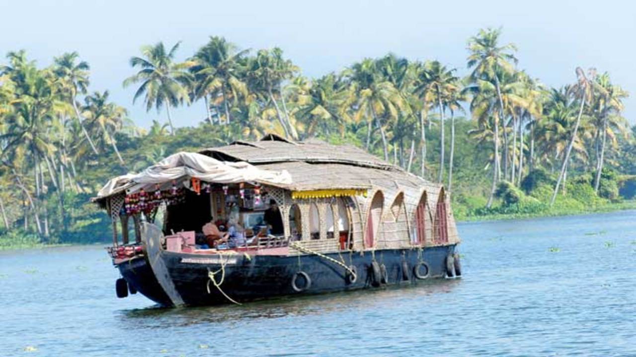 Kerala houseboat industry under scanner for sex tourism | India News -  Times of India