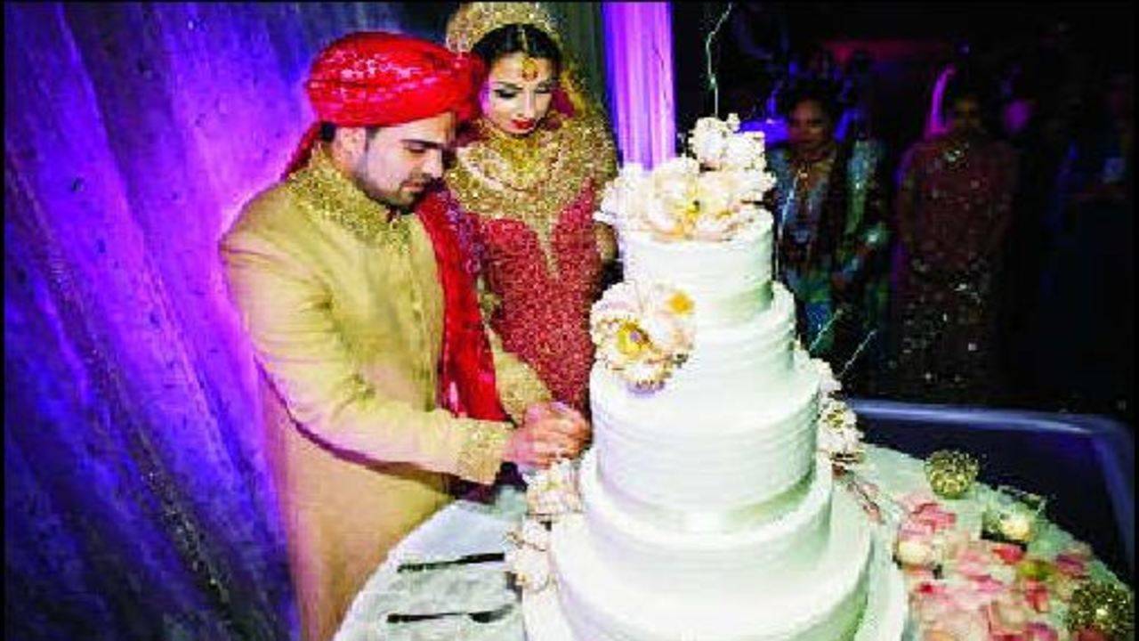 Pines Manor Edison NJ Islamic Wedding | Kanwal & Hammad | Cake Cutting