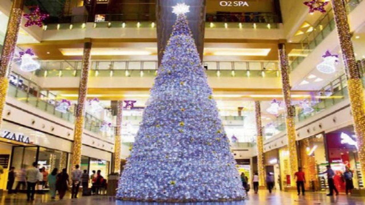 Premium Photo | Giant christmas tree in shopping mall