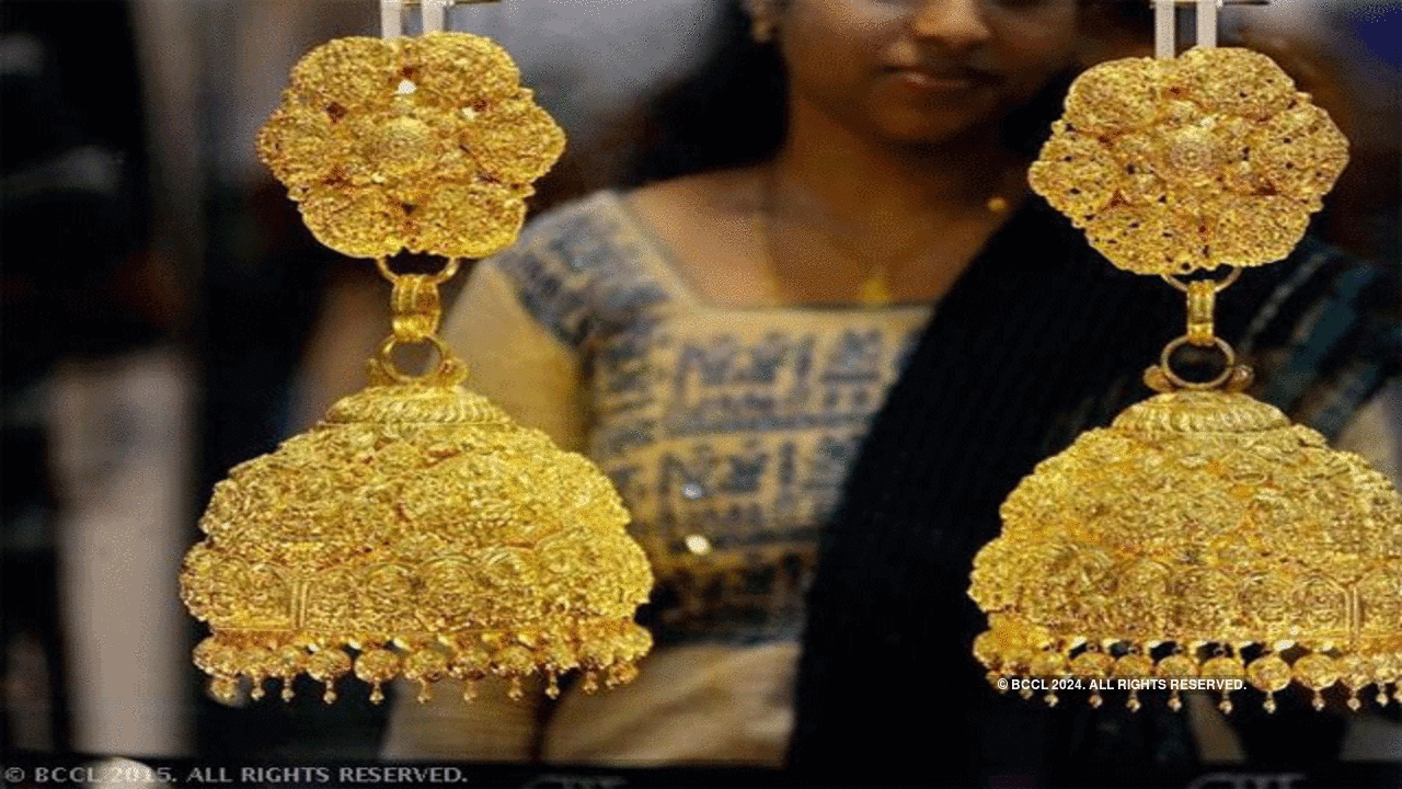 Gold earrings designs, below 2and 4 grams gold earrings with weight and price