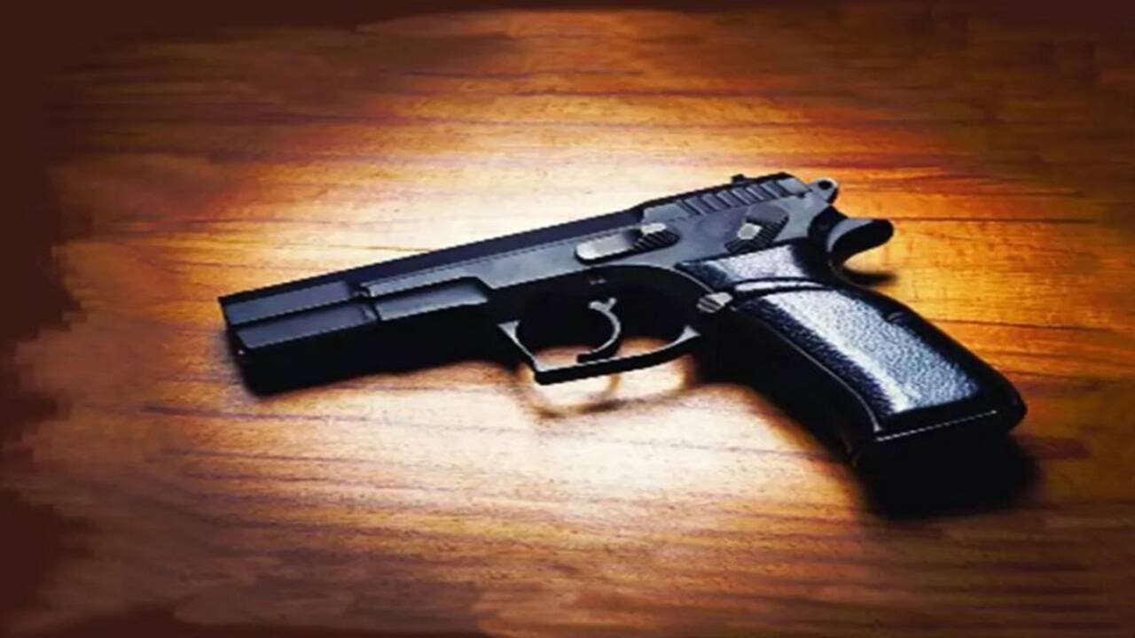Putting pictures with pistols on social media lands 2 men in jail | Indore News - Times of India Putting pictures with pistols on social media lands 2 men in jail | Indore News - Times of India