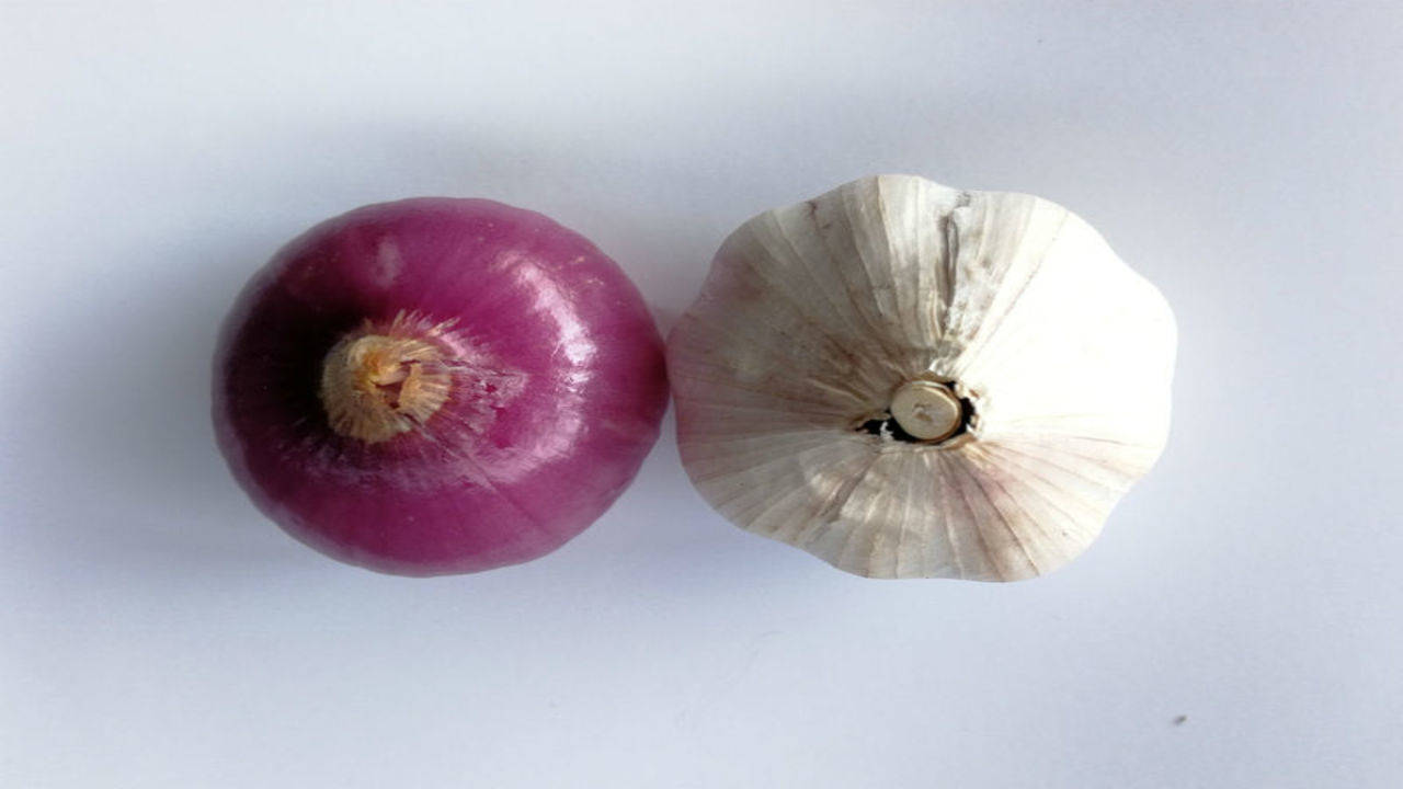 Does eating garlic, onions make your vagina smell bad? The Times of India photo
