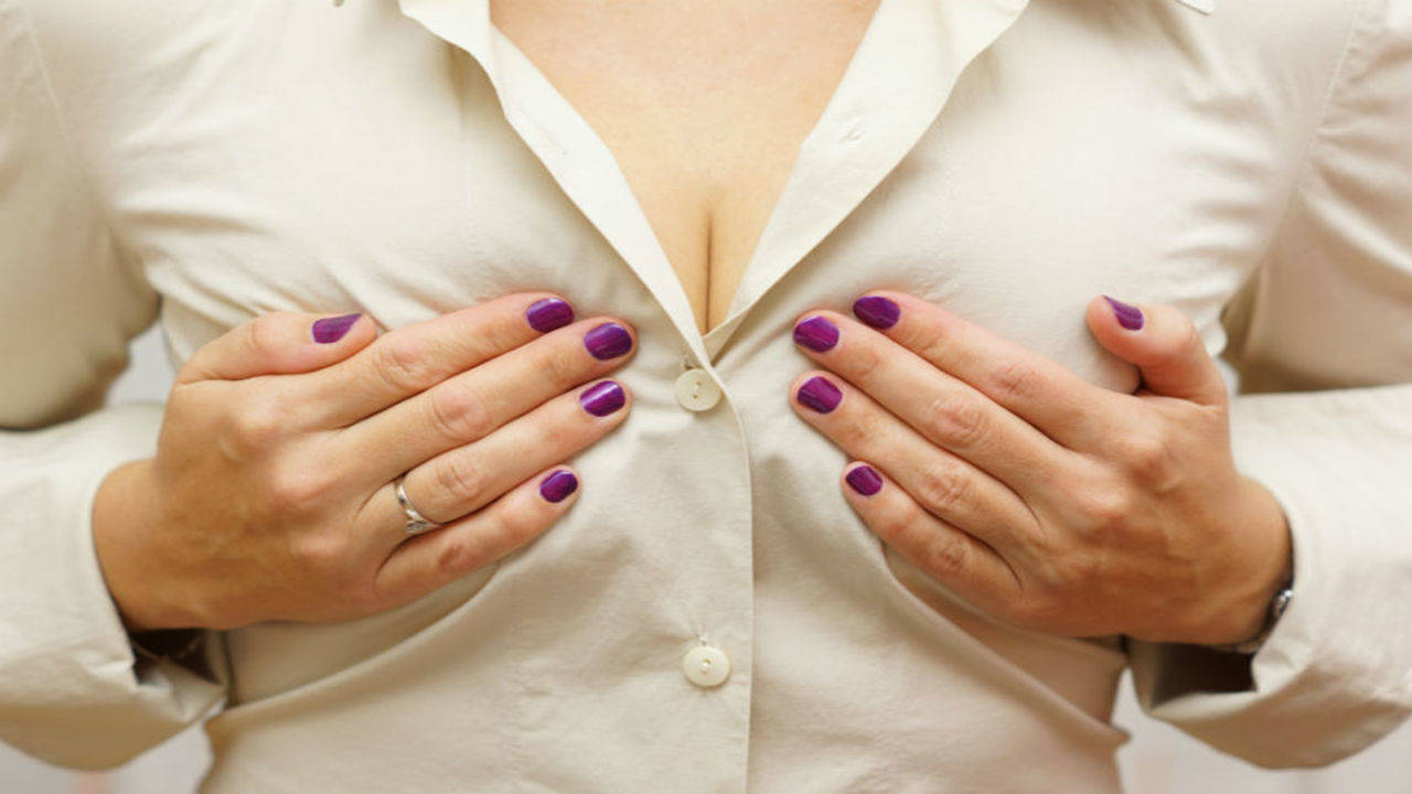 Who said big boobs need bras?? : r/braless