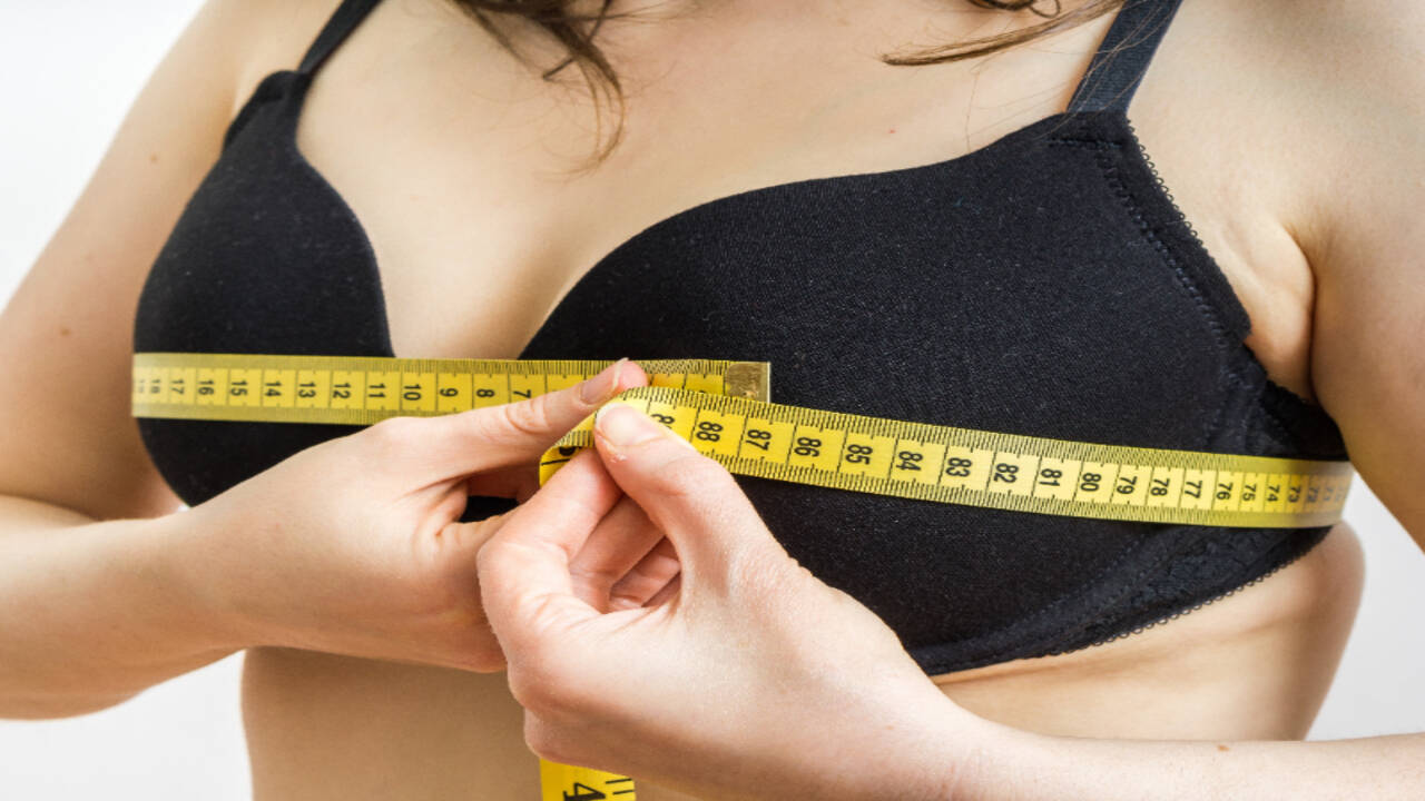 How To Check Bra Size With Measuring Tape