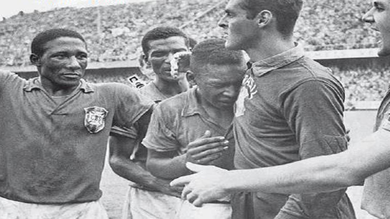 Fifa World Cup Rewind: When A Sobbing Pele Announced His Arrival As  Football'S First Global Superstar | Football News - Times Of India