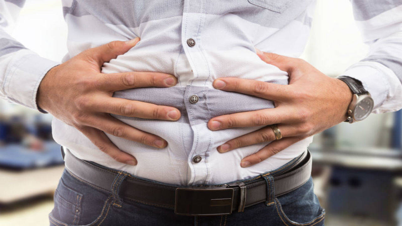 6 Sure Shot Remedies To Cure Bloating