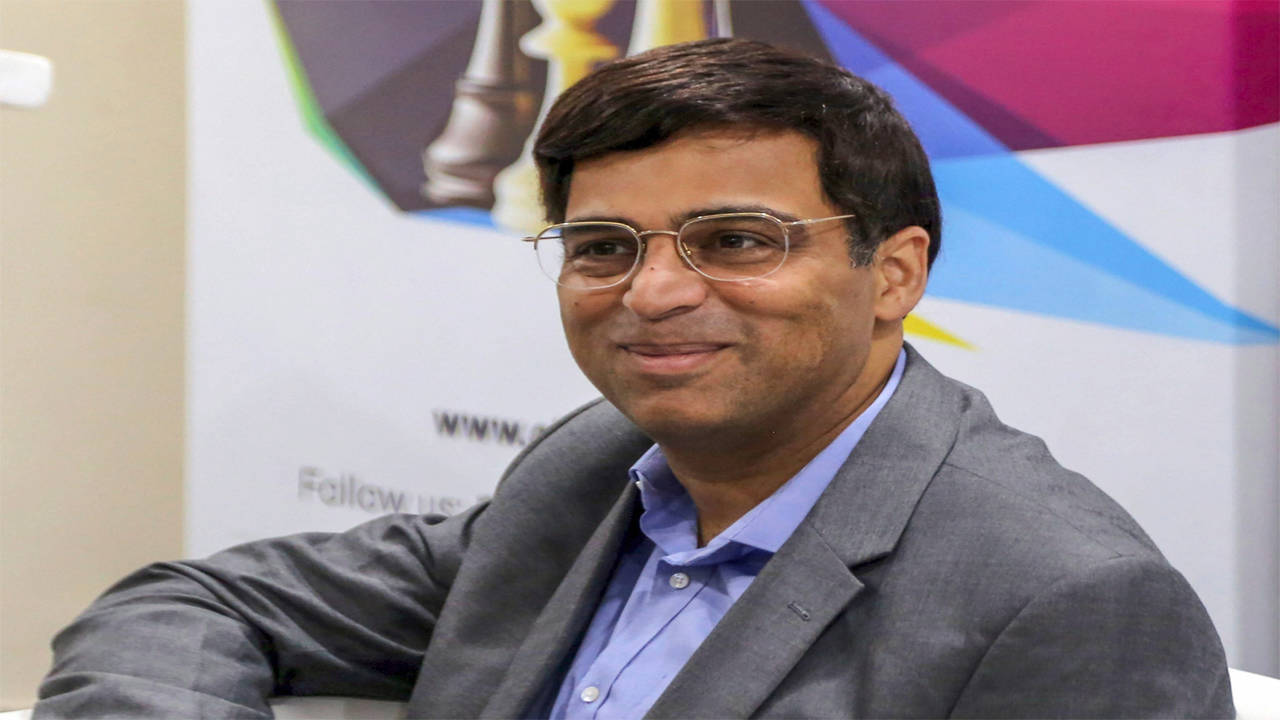 Tata Steel Chess: Magnus Carlsen beats Viswanathan Anand to take sole lead