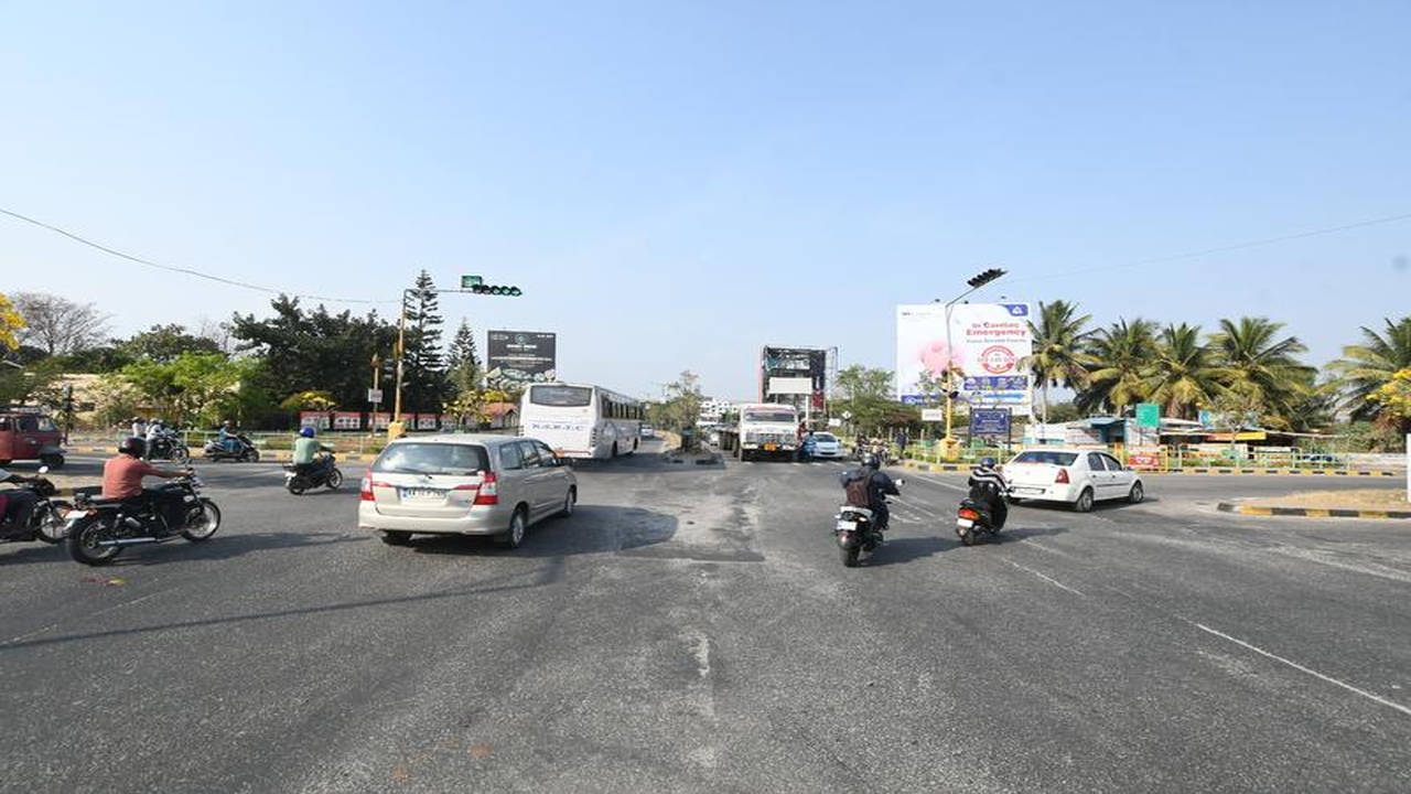 Busy ring road junction in Mysuru to become signal-free | Mysuru News -  Times of India