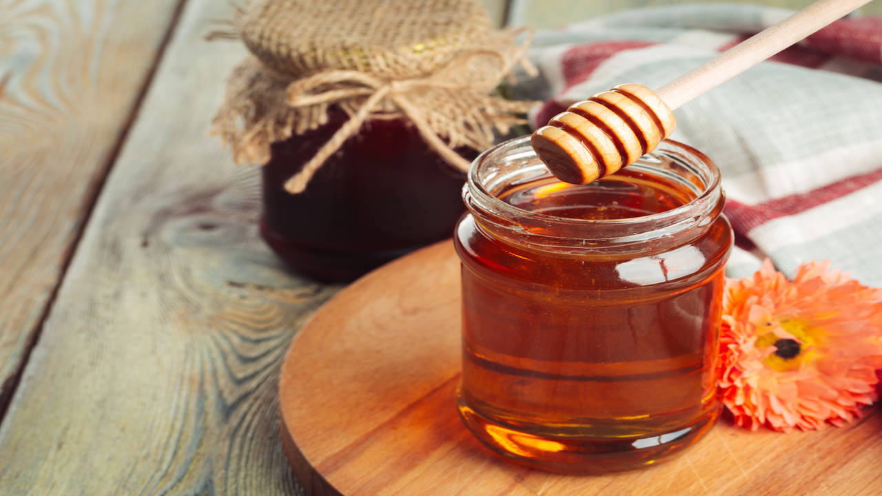 Organic Honey – Natural Remedy to Soothe Sunburn Instantly by